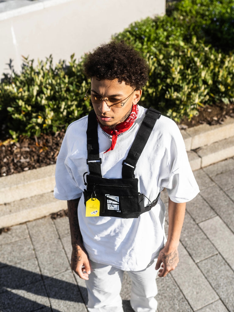BOLKA Men's Wallet High Quality Nylon Chest Bags For Men Unisex Tactical  Vest Multifunction Chest Rig Bag Male Streetwear Waist Packs price in Saudi  Arabia | Amazon Saudi Arabia | kanbkam